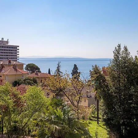 Beautiful In With 1 Bedrooms And Wifi Apartment *