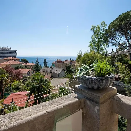 Beautiful In With 1 Bedrooms And Wifi Apartment *